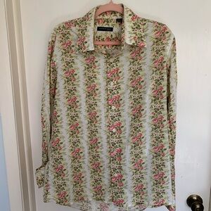 Kenneth Cole Green and Pink Casual Button Down Shirt